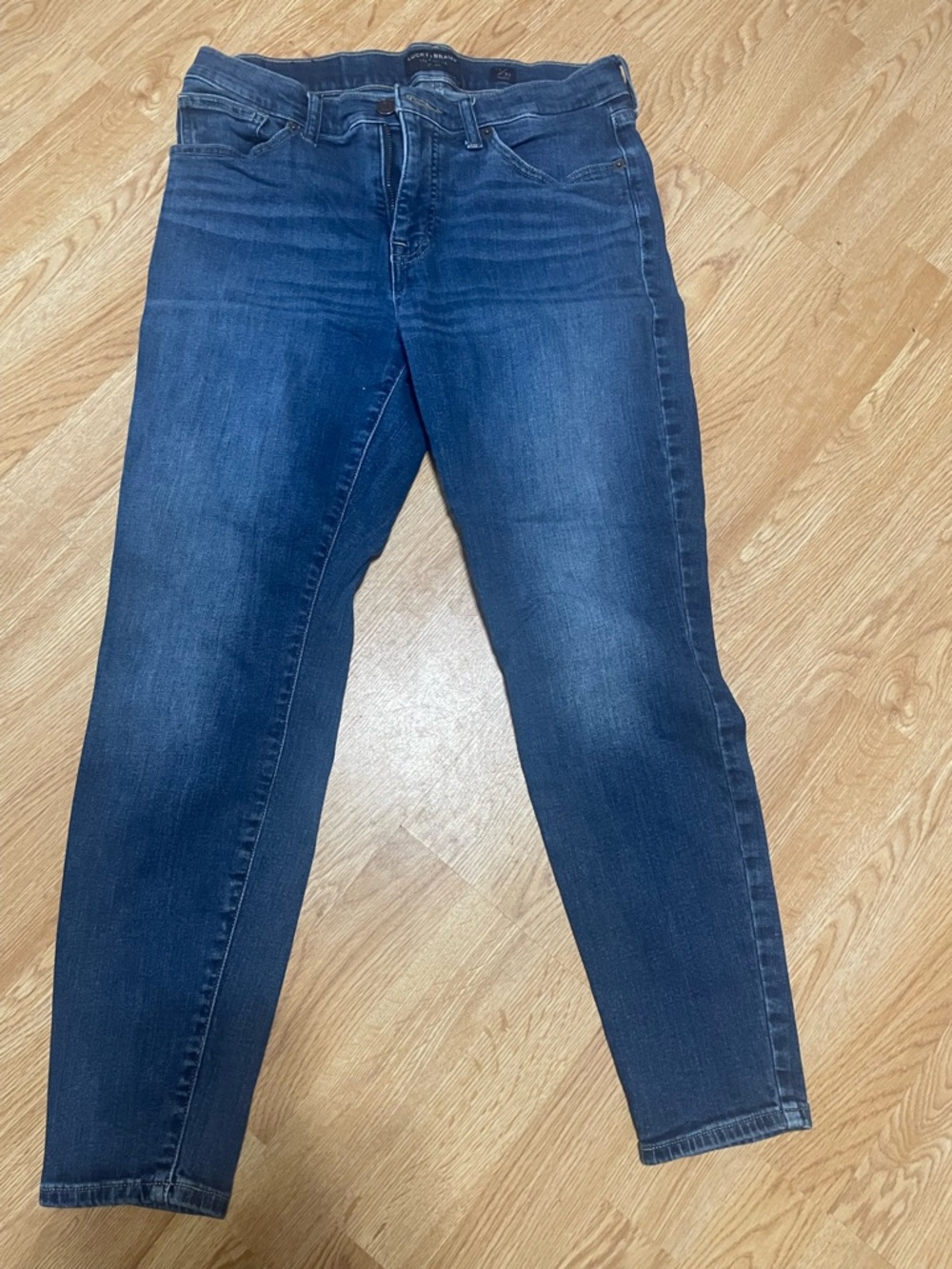Lucky Brand Women's Medium Blue Skinny Jeans